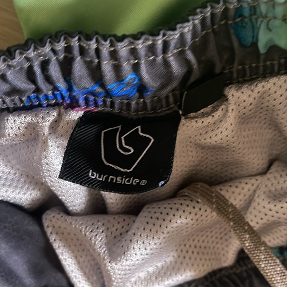 Boys swim bundle size L (10/12) in good condition - Picture 3 of 6